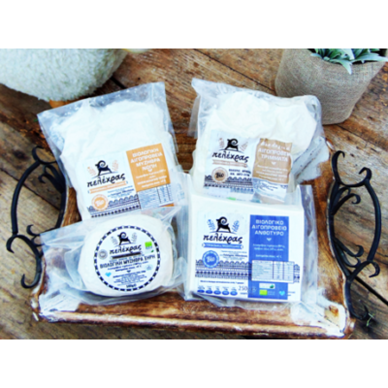 Βιολογική Αιγοπρόβεια Μυζήθρα Νωπή "πελέχρας" 500gr